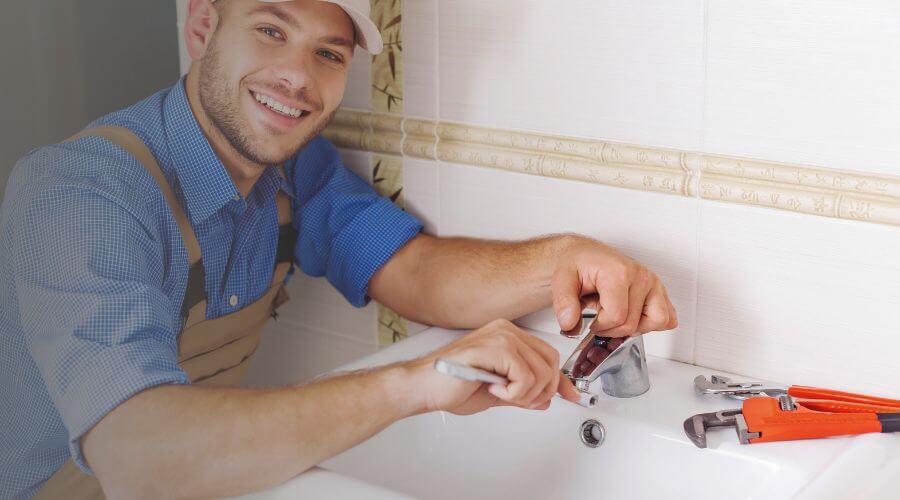 Handle or spout repair in Jayess, MS